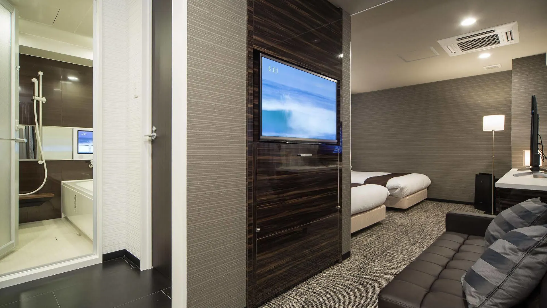 Urvest Hotel Kamata Τόκιο 4*,